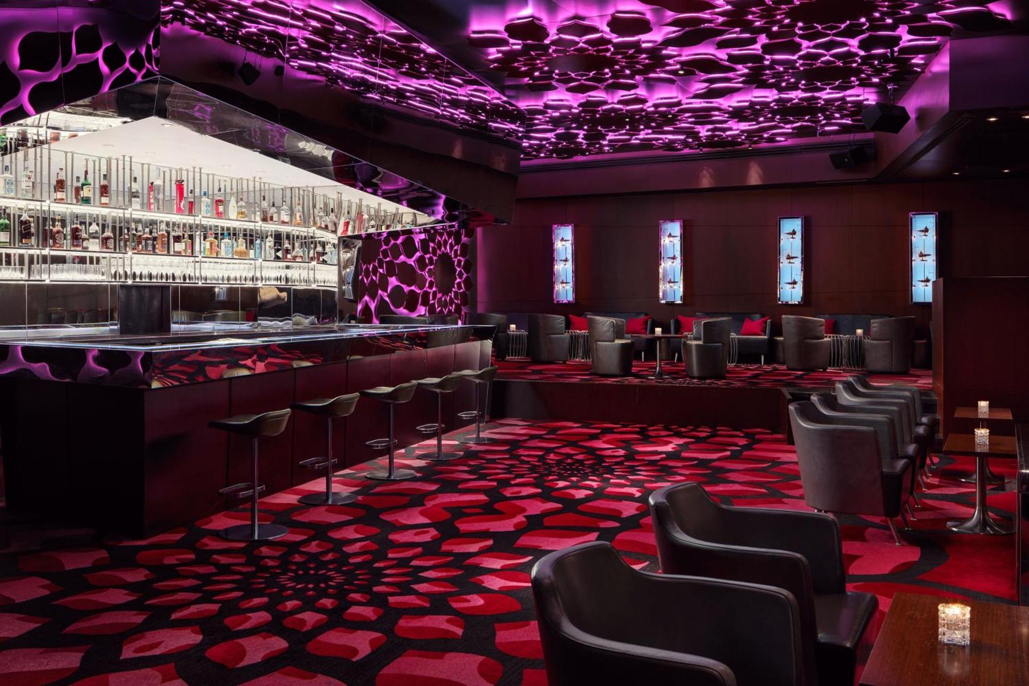 Jw Marriott Absheron Baku Hotel Εξωτερικό φωτογραφία The interior of the nightclub
